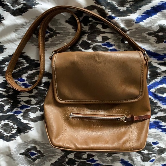 👜 RELIC Crossbody Bag (Vintage Version) 👜 - Picture 2 of 9